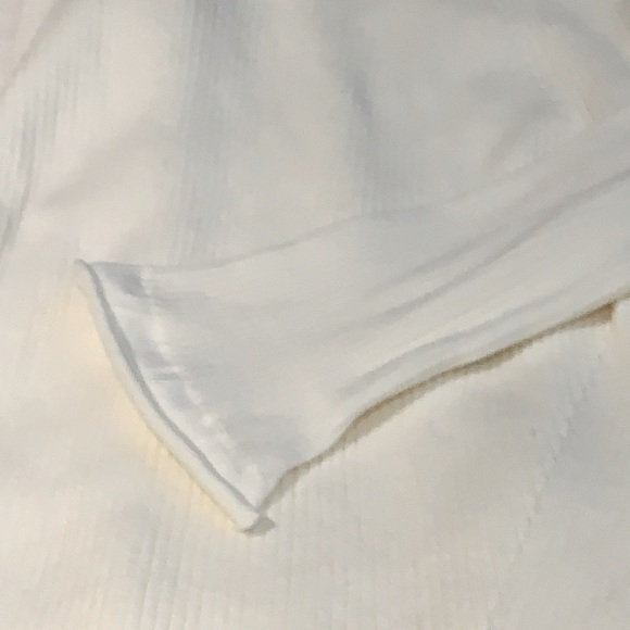 Anthropologie. Maeve Parker Ribbed Turtleneck - Picture 7 of 8